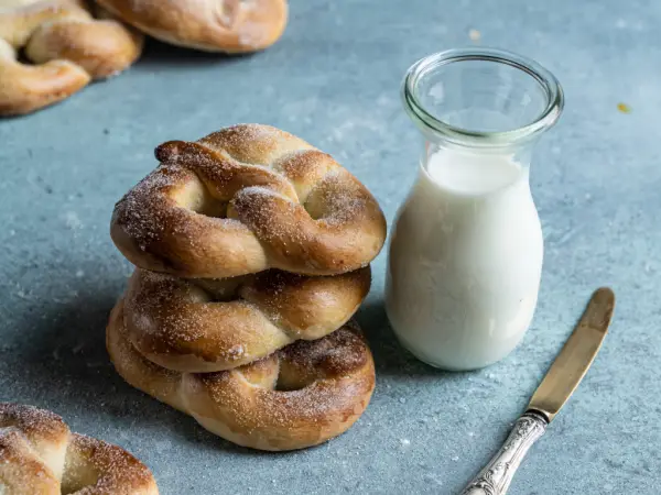 Bretzel dolci con Latte Fieno bretzel_dolci_2.jpg